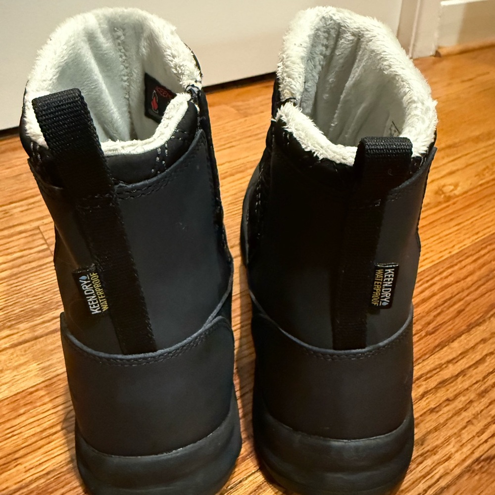 KEEN Women's Terradora 2 Wintry Pull on Insulated Waterproof Snow Boot- size 9 - Picture 3 of 7